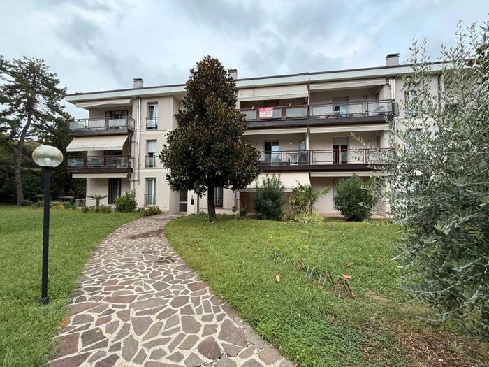 Appartamento trilocale in vendita in Via Salvador Allende, Centro, Montichiari
