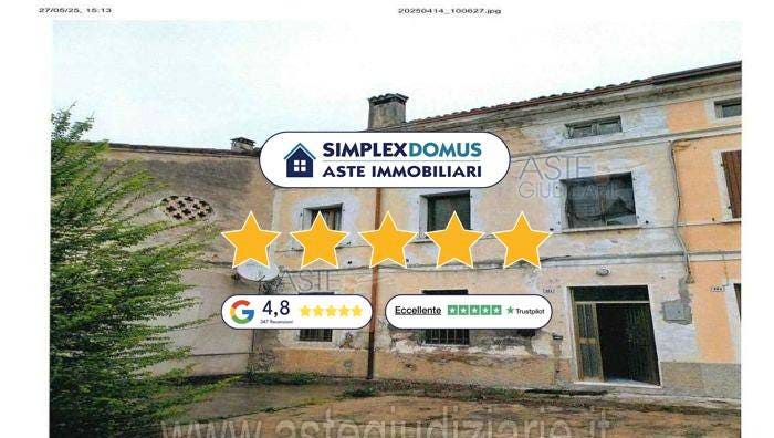 Appartamento con 6 locali in vendita in Testa, Centro, Ceresara