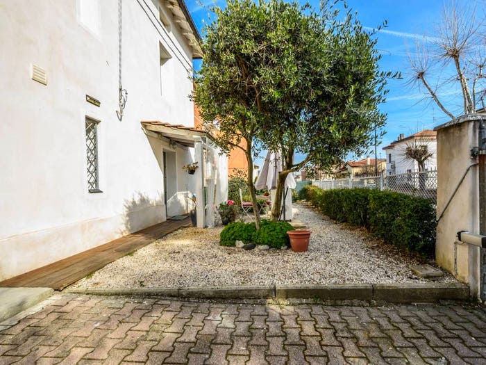 Casa trilocale in vendita in Via Canale, Centro, Casalgrande
