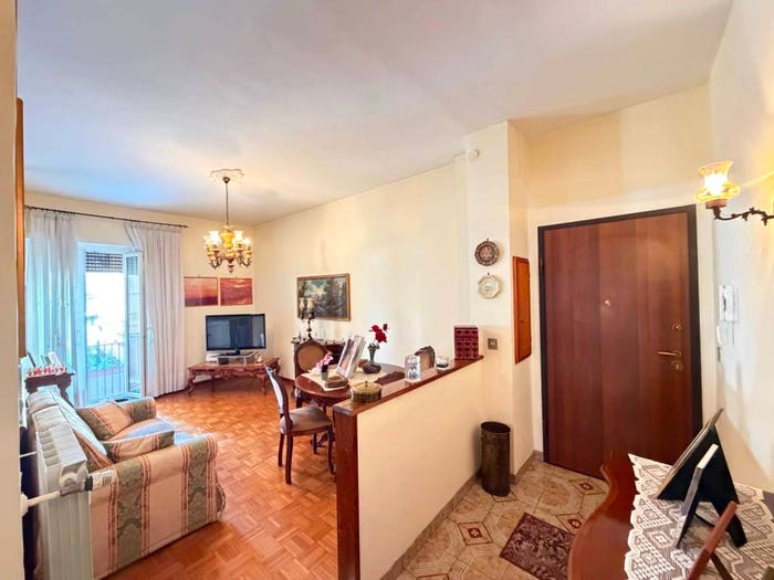 Appartamento trilocale in vendita in Via Pieve Ligure, Torrevecchia, Roma
