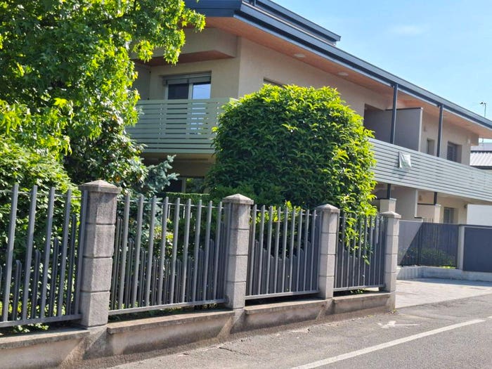Casa con 5 locali in vendita in Via Vittorio Veneto, Centro, Brembate