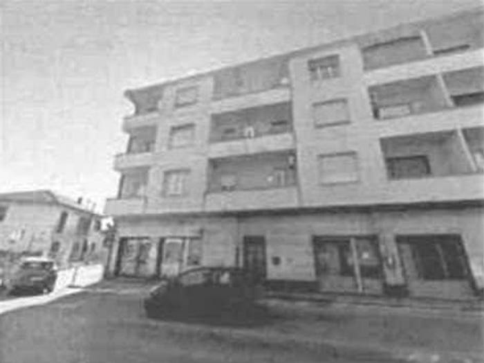 Appartamento quadrilocale in vendita in Via Castellazzo, Centro, Orbassano