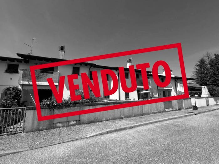 Appartamento con 5 locali in vendita in Via Lancieri di Novara, Codroipo