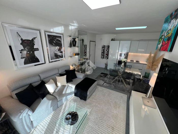 Appartamento trilocale in vendita in Via Venezia Giulia, Centro, Grado