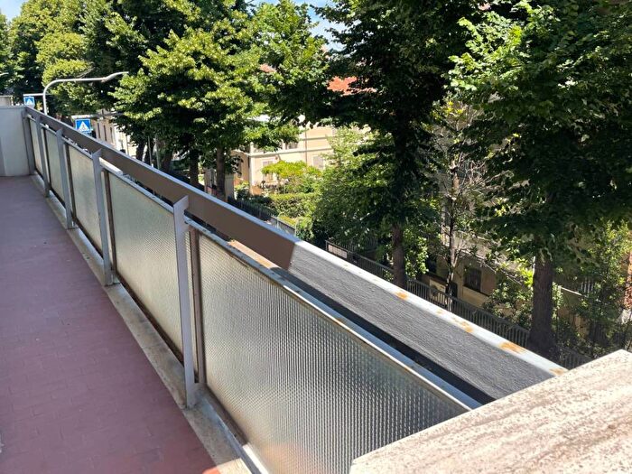 Appartamento con 5 locali in vendita in Piazzale Innocenti, Centro Mare, Pesaro
