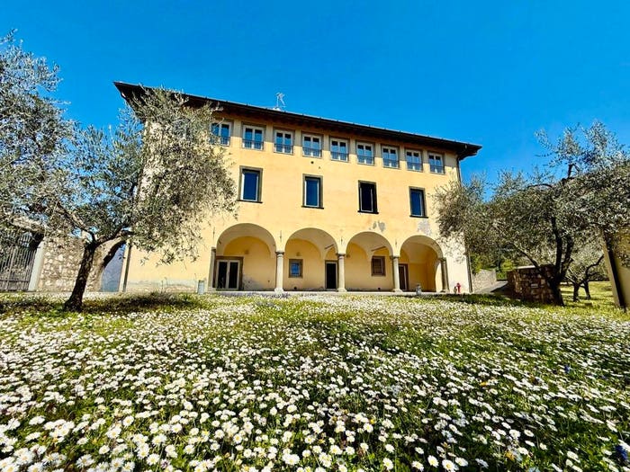 Appartamento trilocale in vendita in Località Sanchignano, Menzino, Monte Isola