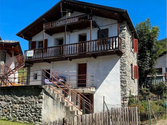 Casa con 5 locali in vendita in Frazione Eresaz, Eresaz Sommarèse, Emarèse