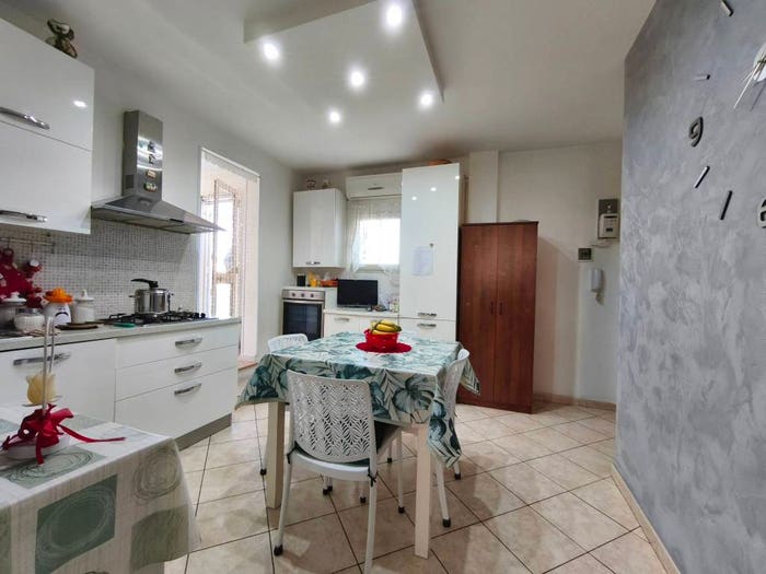 Casa con 5 locali in vendita in Via Scalelle, Via Lecce Ospedale, Gallipoli