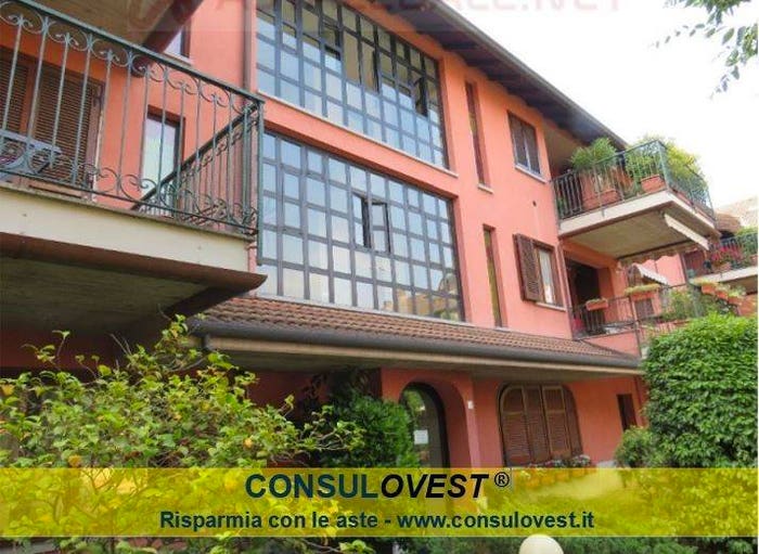 Casa trilocale in vendita in Via Pasubio, Centro, Nerviano
