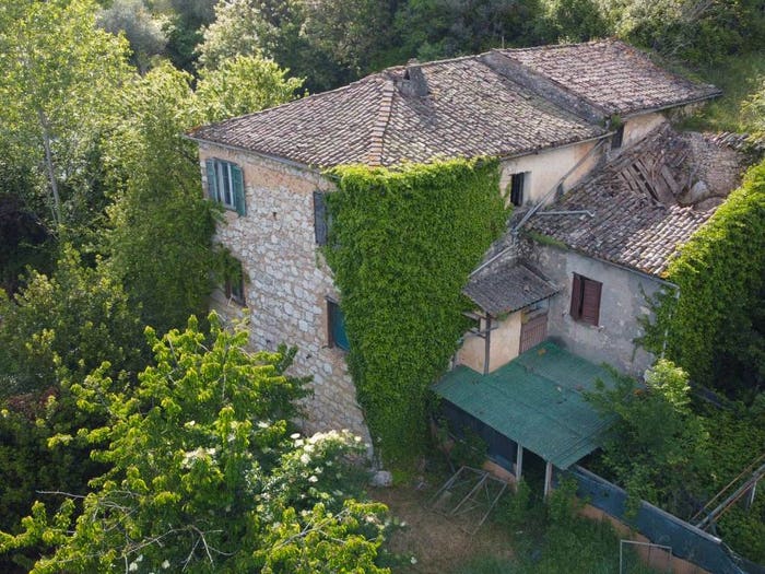 Casa quadrilocale in vendita in Strada Provinciale AlatriFumoneFerentino, Fumone