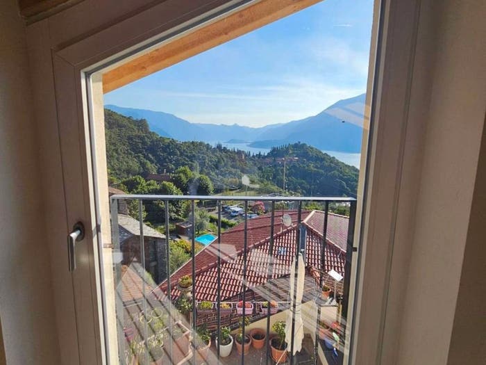 Appartamento trilocale in vendita in Via della Pace, Centro, Perledo