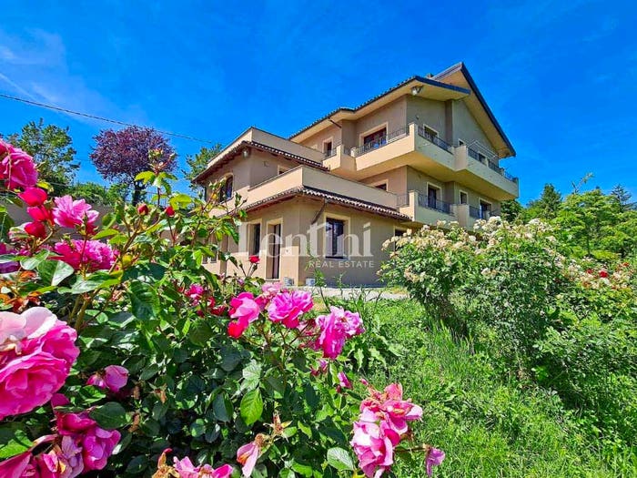 Casa con 6 locali in vendita in Via Santo Stefano, Gabiano