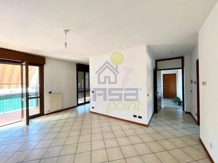 Appartamento trilocale in vendita in fratelli bandiera, Centro, Castel San Giovanni