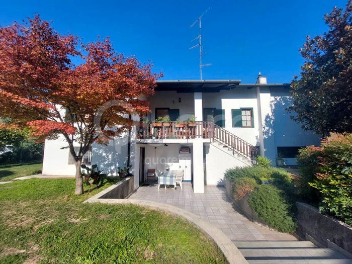 Casa con 6 locali in vendita in Via Giovanni Battista Thiani, Gemona, Gemona del Friuli
