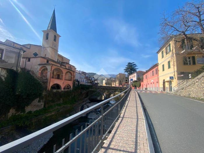 Appartamento bilocale in vendita in Via G Garibaldi, Centro, Borgomaro