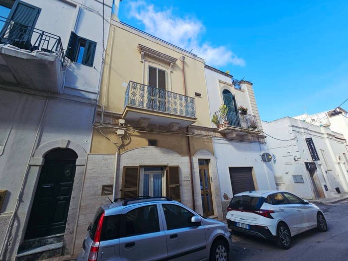 Casa con 5 locali in vendita in Via Francesco Antonio Pace, Centro, Polignano a Mare