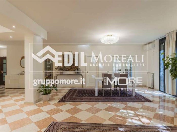 Appartamento con 6 locali in vendita in Via Delle Costellazioni, Villaggio Zeta, Modena