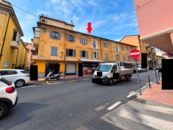 Appartamento bilocale in vendita in Via Aprosio, Centro Città, Ventimiglia