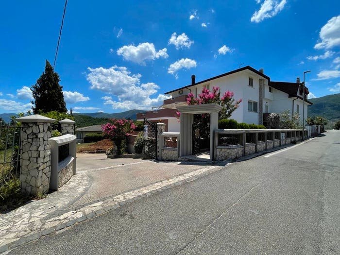 Appartamento con 5 locali in vendita in Via Madonna del Carmine, Centro, Ceccano