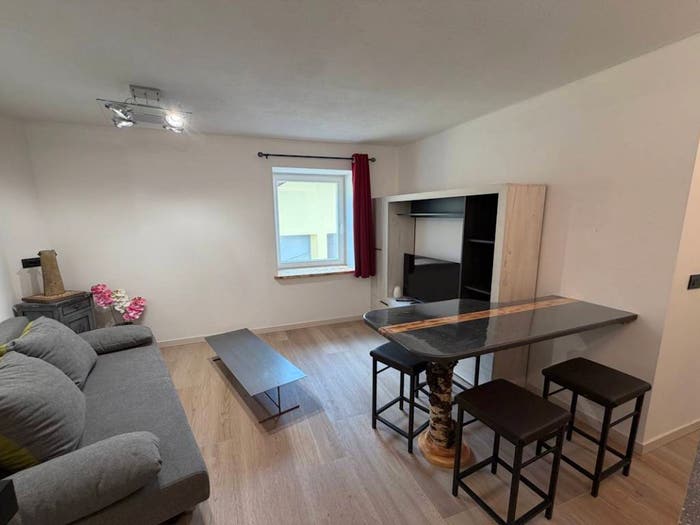 Appartamento con 6 locali in vendita in Vicolo Tirso, Castello Di Fiemme, CastelloMolina di Fiemme