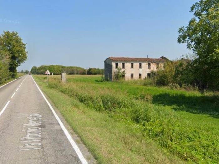 Casa in vendita in Via Vittorio Veneto, Castellucchio