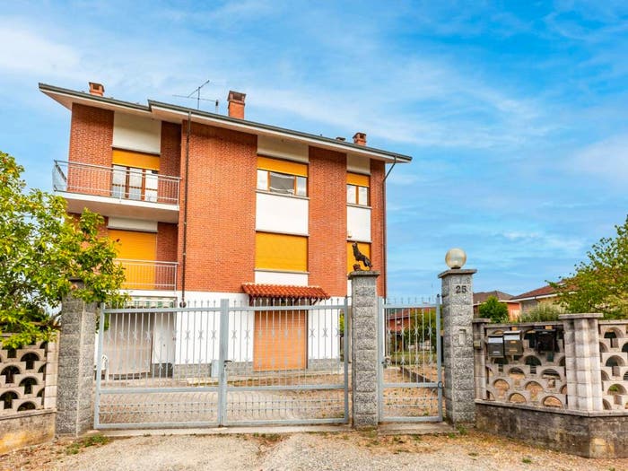 Appartamento con 5 locali in vendita in Via Gaiette, Cavagnolo