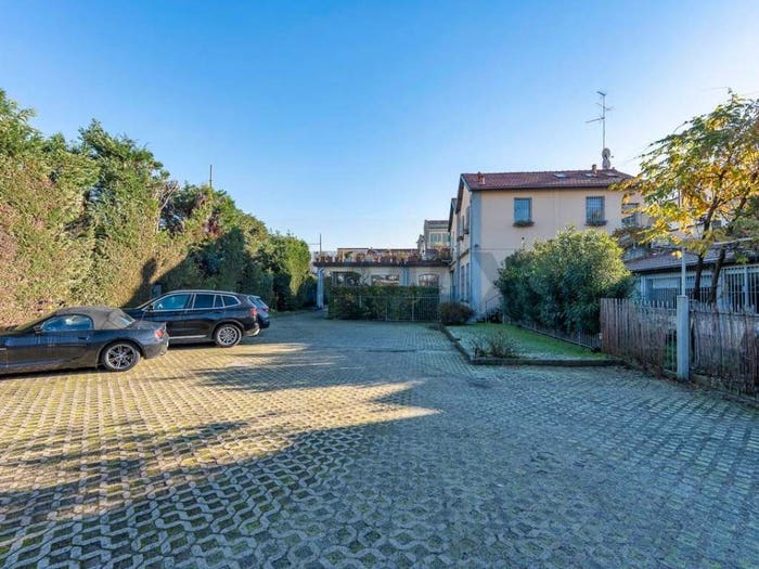 Appartamento trilocale in vendita in Via Meda, Pezzotti Meda, Milano