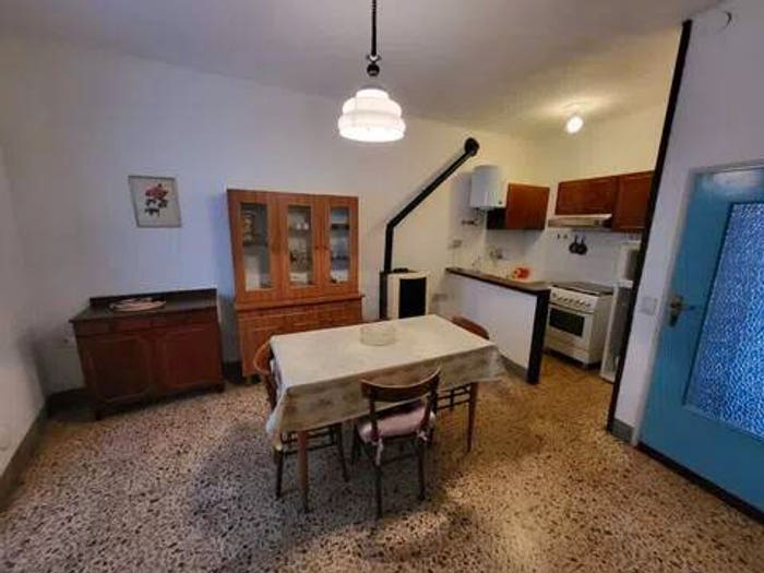 Appartamento trilocale in vendita in Via Maggiore, Rezzago