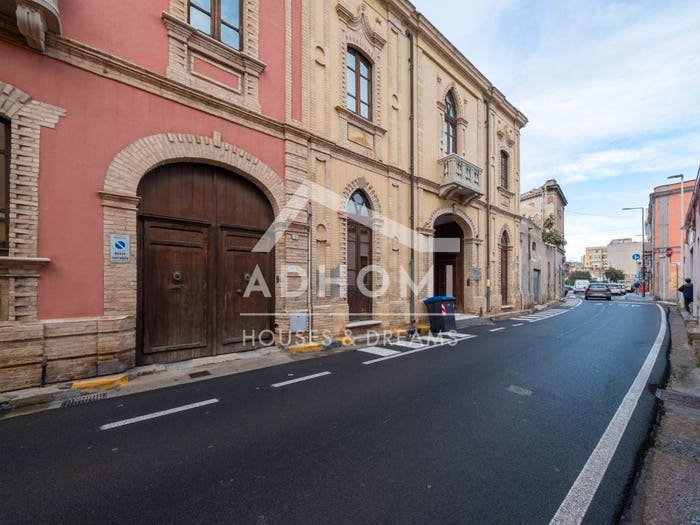 Casa con 6 locali in vendita in Via Bonaria, Quartu, Quartu Sant'Elena