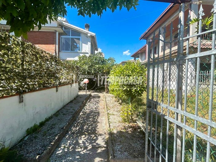 Appartamento trilocale in vendita in Via degli Aironi Lido di Volano, Lido di Volano, Comacchio