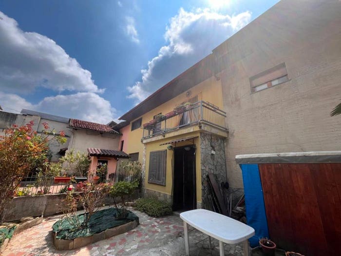 Casa quadrilocale in vendita in Vicolo Fiori, Centro, Barbania
