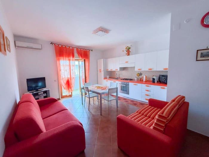 Appartamento bilocale in vendita in Via Nazionale in Santa Margherita, Santa Margherita Santo Stefano, Messina