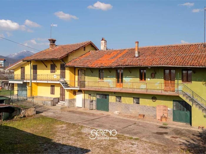 Casa con 6 locali in vendita in via Conti della Morea, Centro, Busca