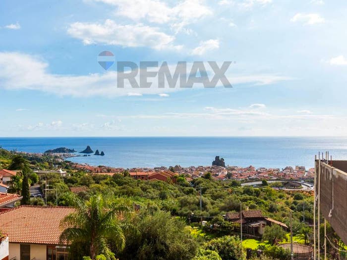 Appartamento con 5 locali in vendita in Via Acicastello, Ficarazzi Gallinaro, Aci Castello