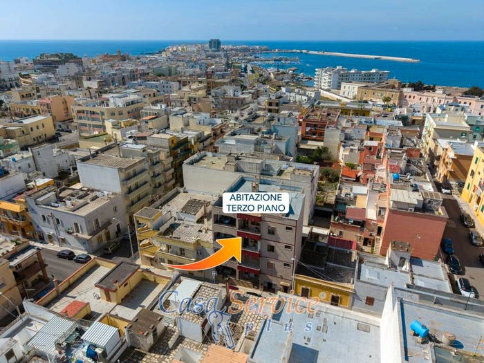 Appartamento con 6 locali in vendita in Via Nicolò Malinconico, Via Lecce Ospedale, Gallipoli