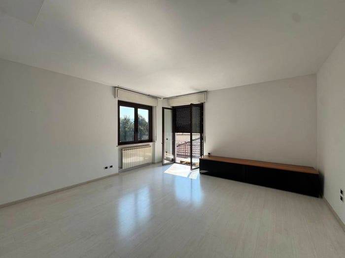 Appartamento quadrilocale in vendita in Via Cavalieri di Vittorio Veneto, Centro, Gandino