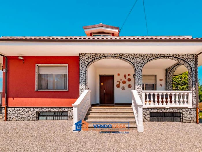 Casa con 5 locali in vendita in Via Torino, San Benigno, Cuneo
