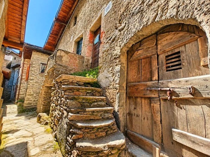 Case in Vendita e in Affitto - 2