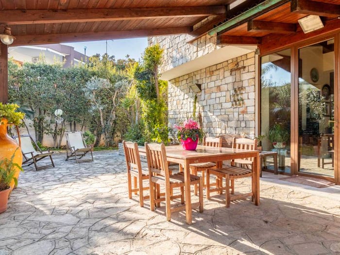 Casa con 5 locali in vendita in Via Mediterraneo, Bisceglie