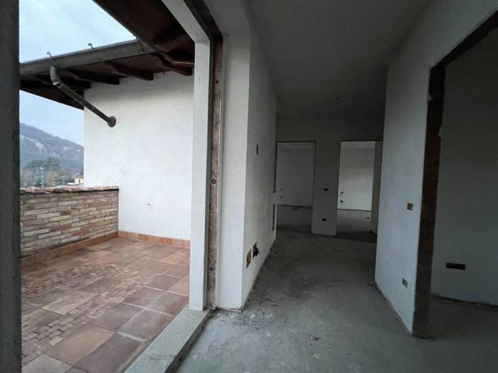 Casa con 5 locali in vendita in Centro, Ponte dell'Olio