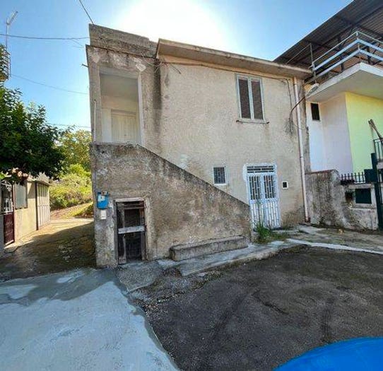 Casa trilocale in vendita in Pago del Vallo di Lauro