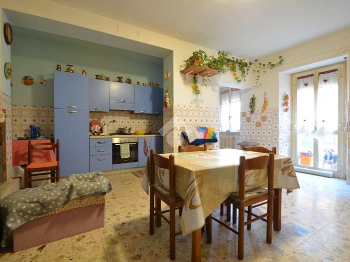 Appartamento trilocale in vendita in Via Cesare Battisti, Centro, Collecorvino