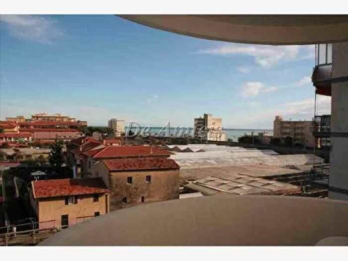 Appartamento bilocale in vendita in Centro, Vallecrosia
