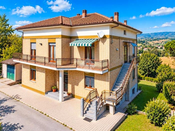 Appartamento quadrilocale in vendita in Contrada degli Angeli, Falerone