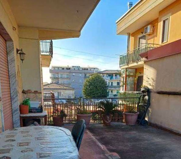 Appartamento con 6 locali in vendita in Via filippo turati, Aversa