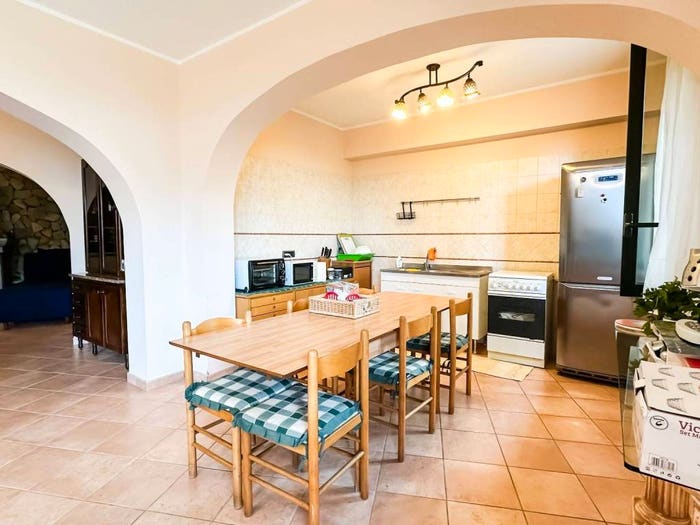 Casa con 6 locali in vendita in Contrada Certari, Centro, Capo d'Orlando