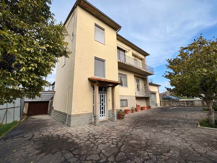 Casa con 6 locali in vendita in Località Patrignone, Ceciliano, Arezzo