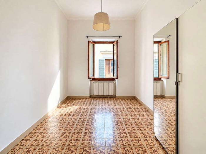 Appartamento quadrilocale in vendita in Borgo La Croce, Sant'Ambrogio, Firenze