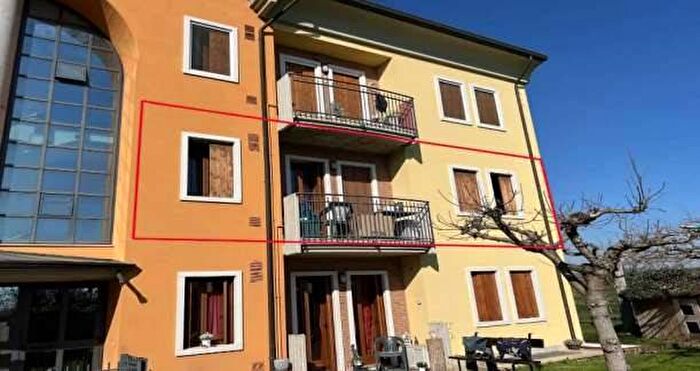 Appartamento trilocale in vendita in via Molinetto, Monteforte d'Alpone
