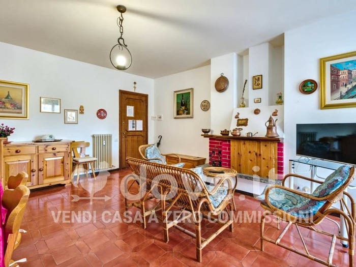 Appartamento quadrilocale in vendita in Via per Concenedo, Moggio